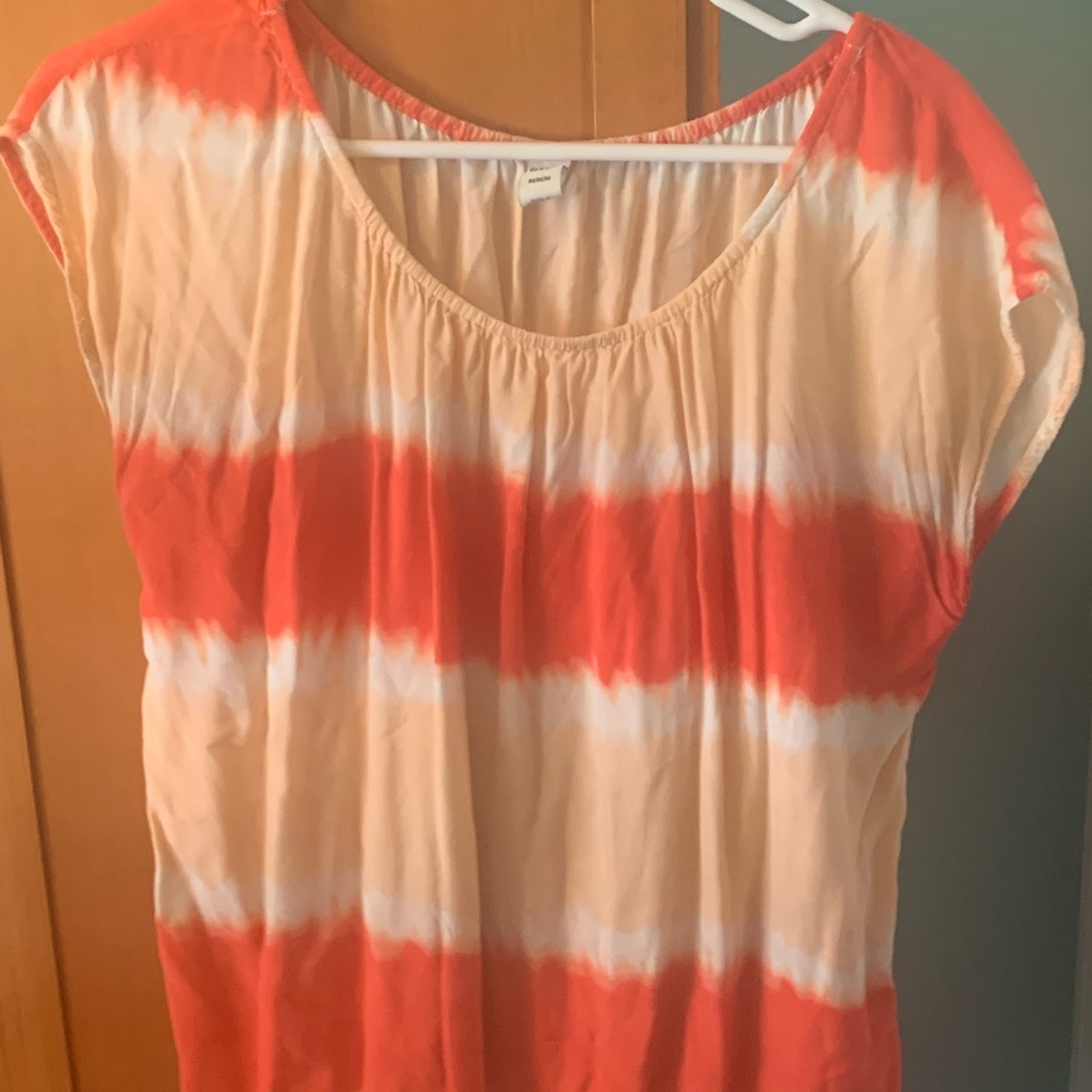 Size medium orange top